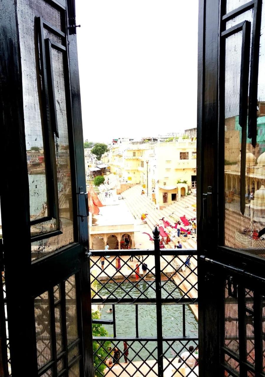 Hotel U-Turn Pushkar Exterior photo
