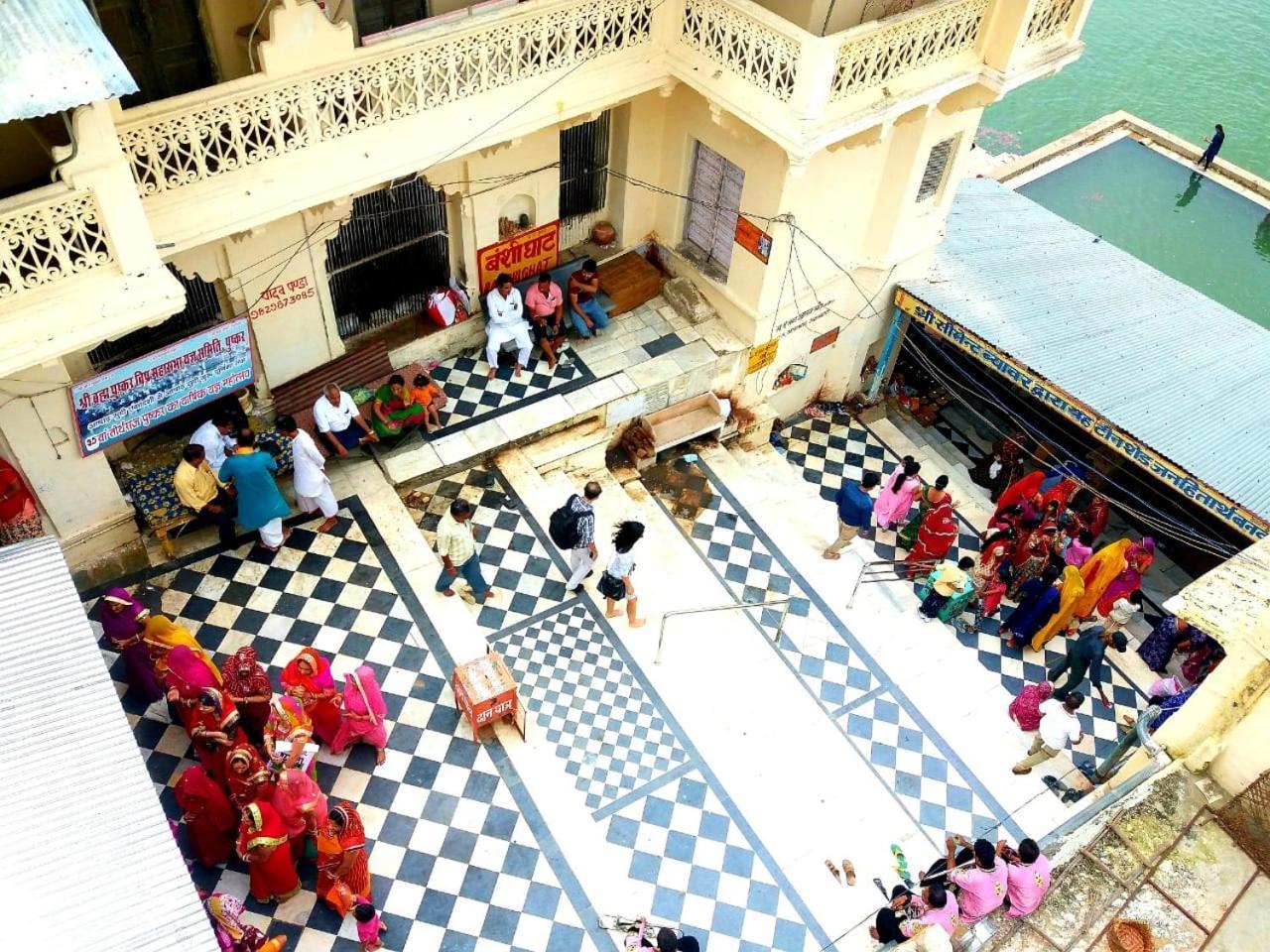 Hotel U-Turn Pushkar Exterior photo